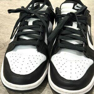 NIKE Men Panda Dunks size 8.5